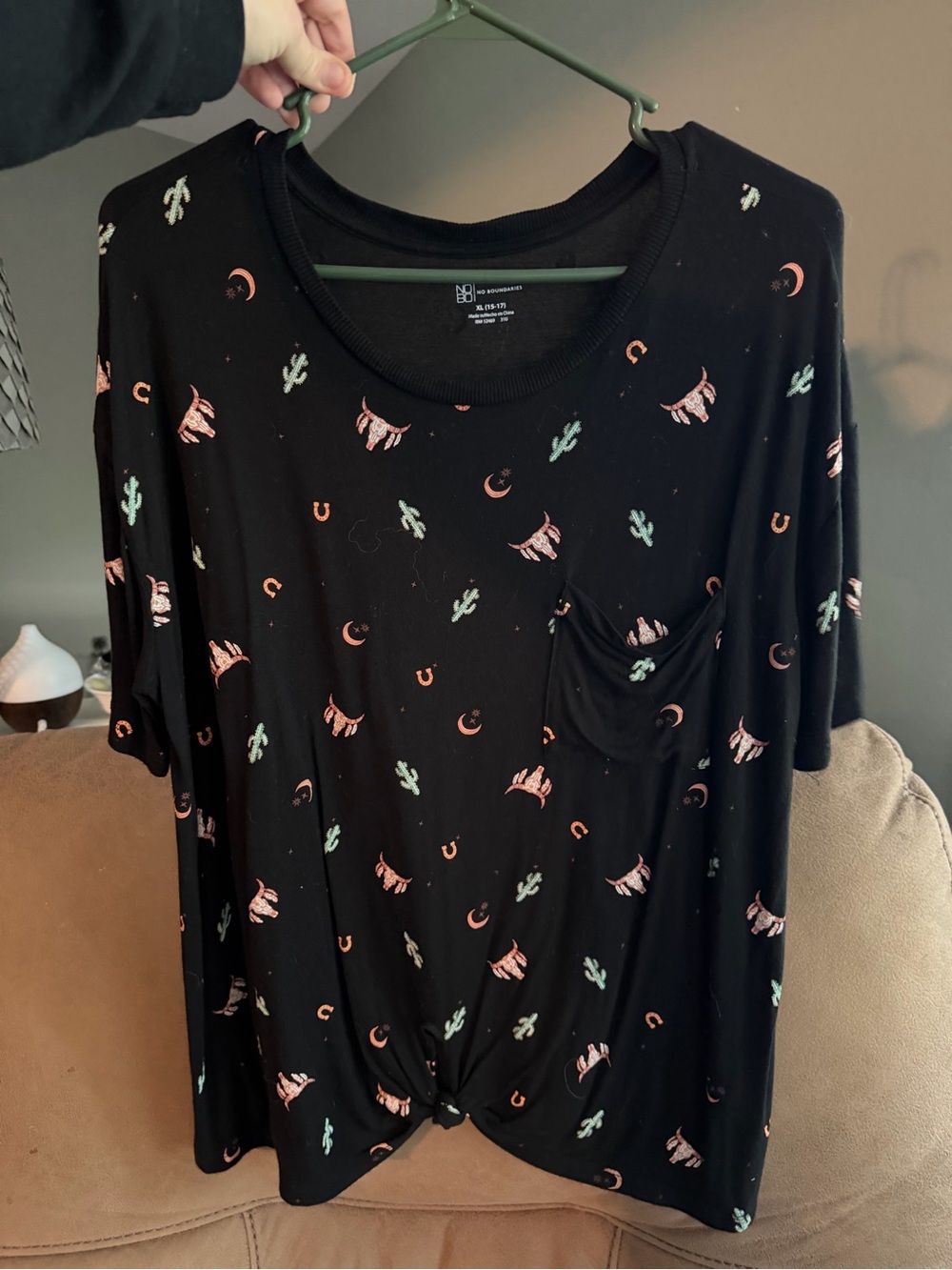 Women's Black Short-Sleeve Pocket Tee with Western Motif